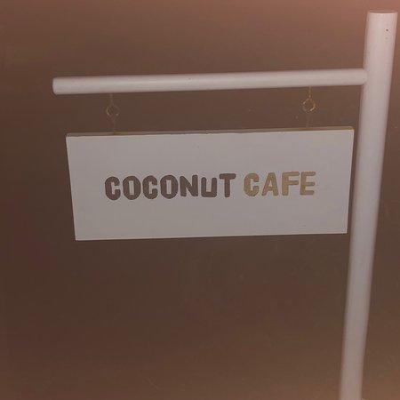 Coconut Café
