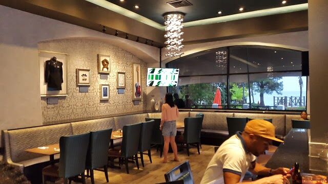 Hard Rock Cafe